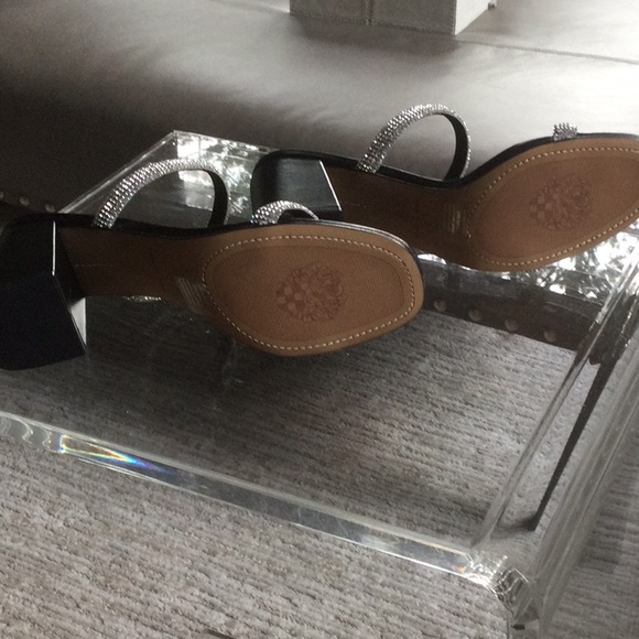 Vince Camuto Magaly black and silver slip on - Picture 4 of 6